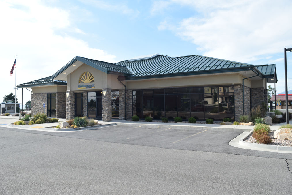 Goldenwest Credit Union interior