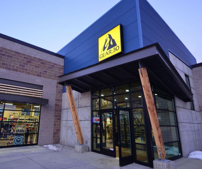 Tumble Central interior 4