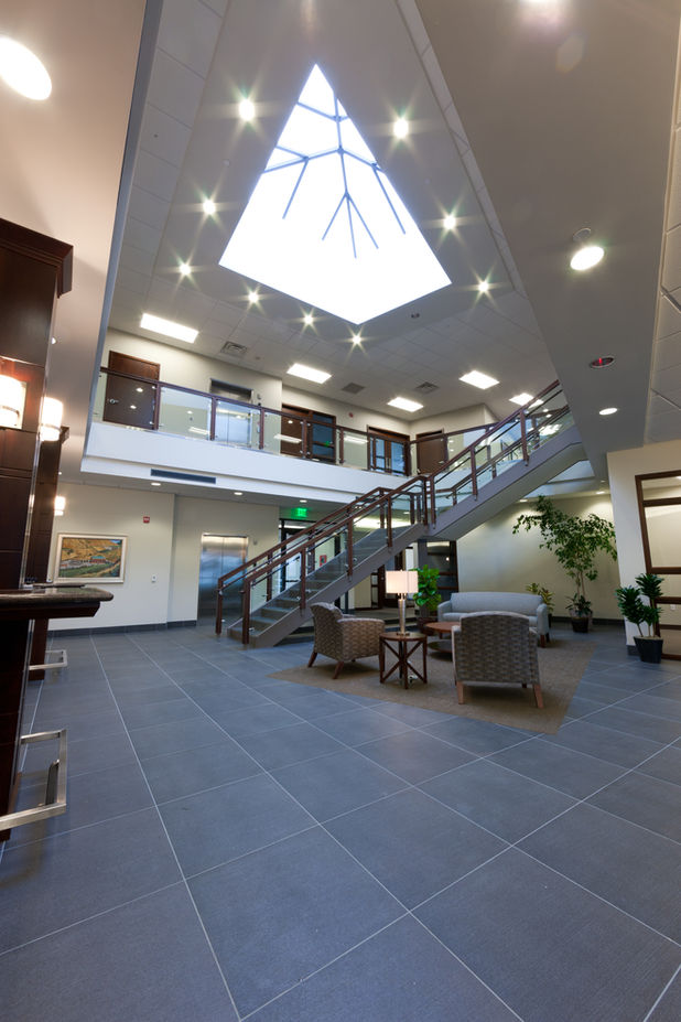 UPCU Price exterior 2